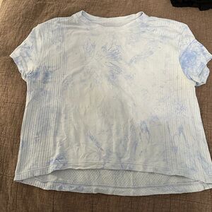 lululemon athletica Light Blue Tie-Dye Short Sleeve Tee